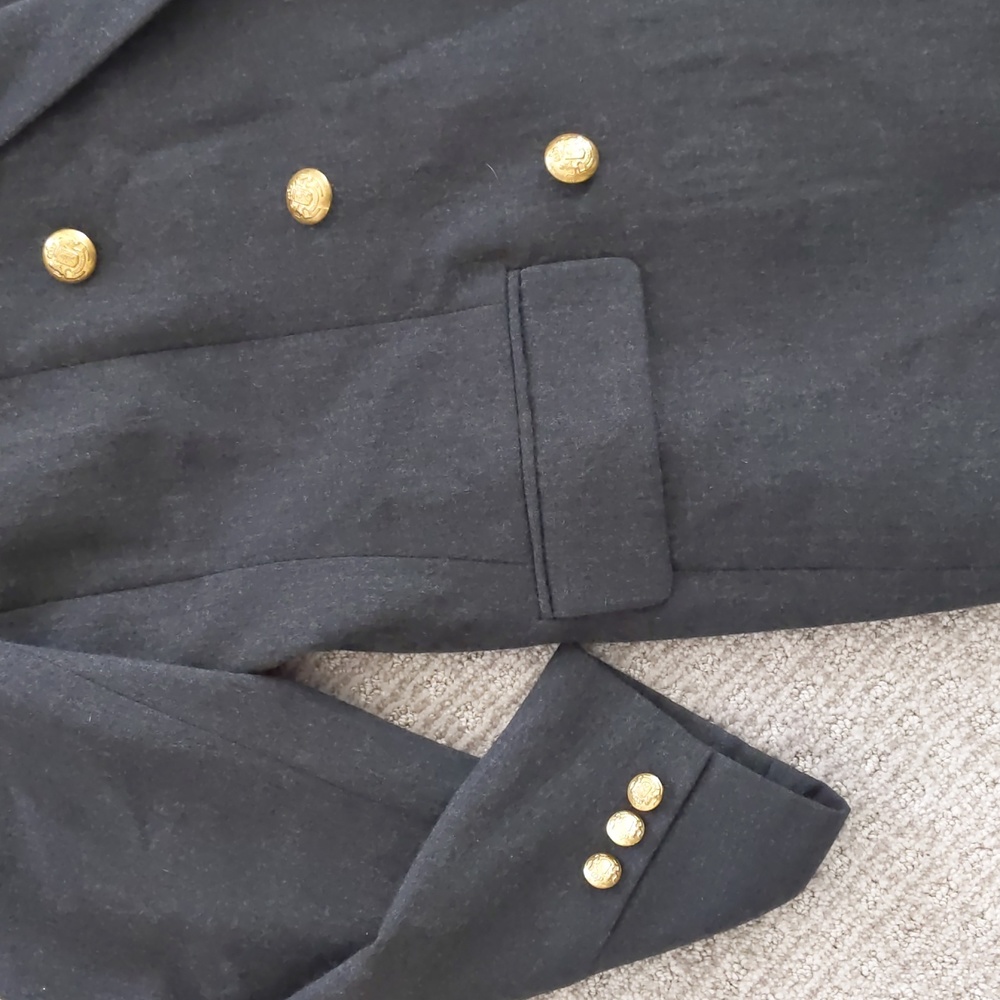 STUNNING Vintage Talbot's Grey Wool Double Breasted Blazer w/Gold Button… - Picture 4 of 12